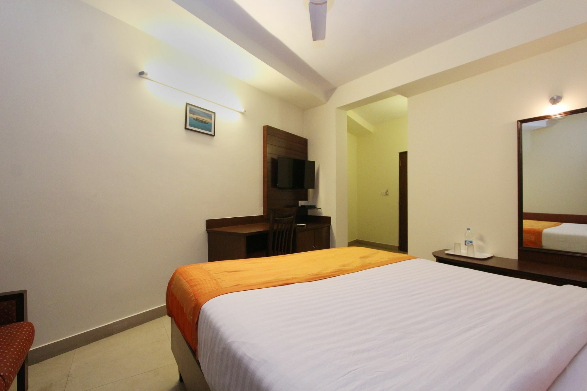 העיר בנגלור Hotel O Abhimaani Comforts מראה חיצוני תמונה